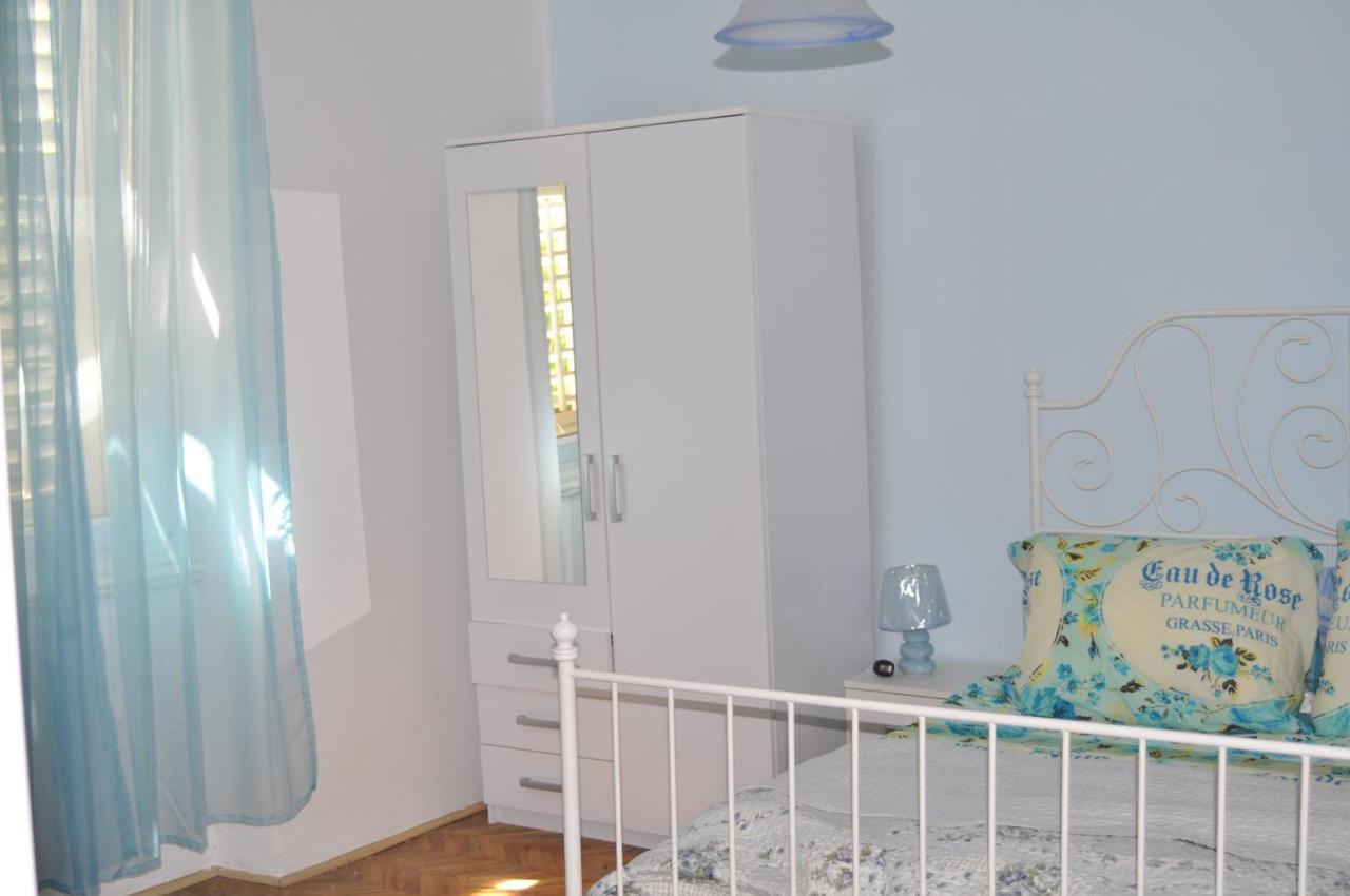 Olivera Apartments พูลา ภายนอก รูปภาพ